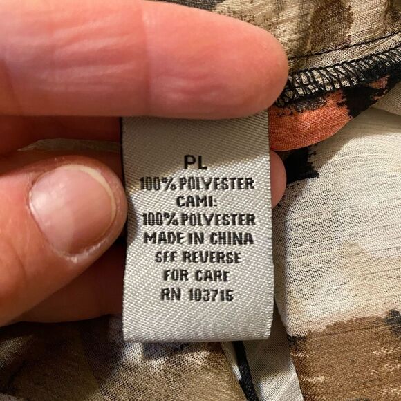 Signature by Larry Levine size PL (petite Large) blouse with built in camisole - Picture 11 of 12